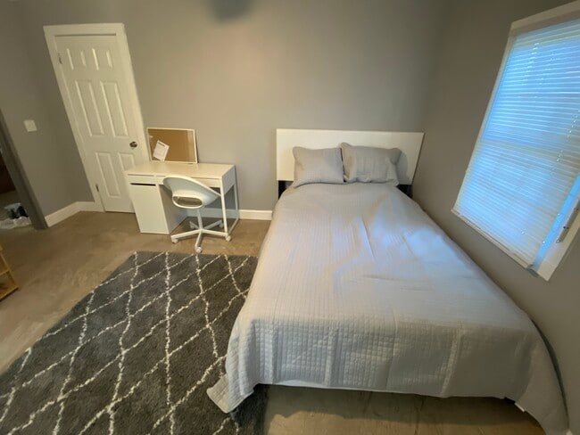 Photo - 1278 Jackson St