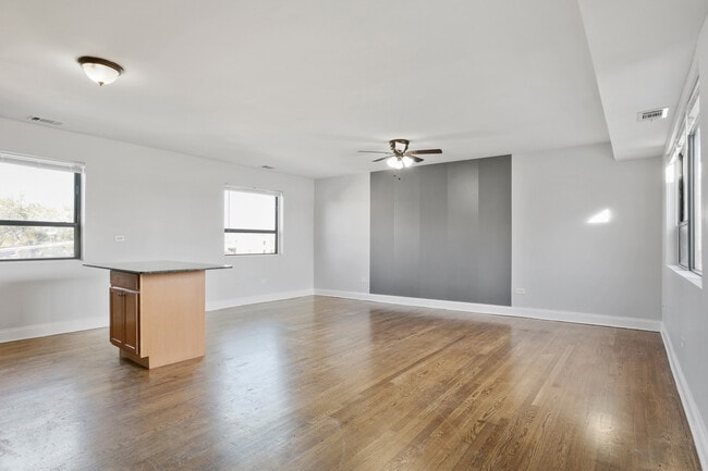 Photo - 7616 N Marshfield Ave