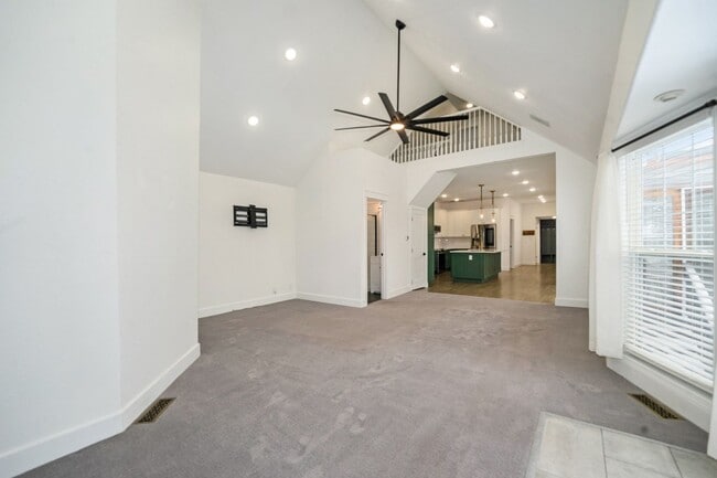 Photo - 4 Bed 2.5 Bath Available Now in Sloans Lake!