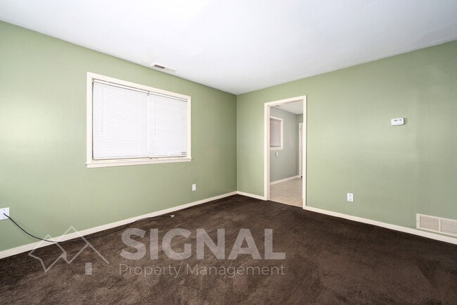 Photo - 1174 16th Ave Thomas