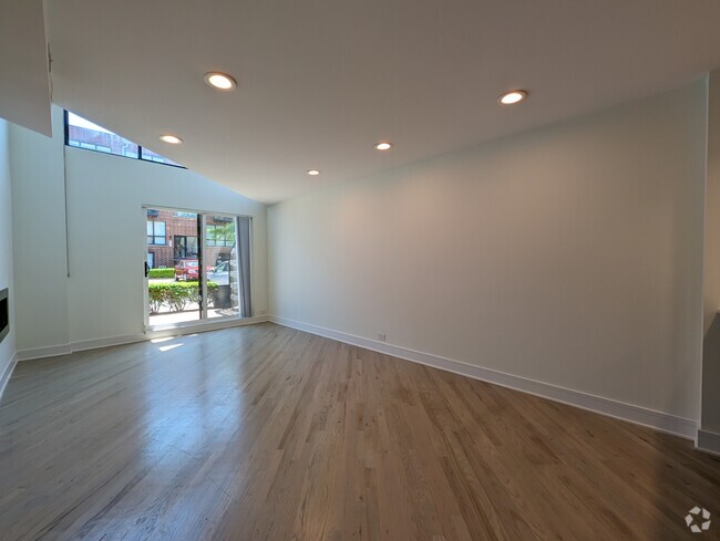 Building Photo - 1014 W Grace St Unit #954B101 Rental
