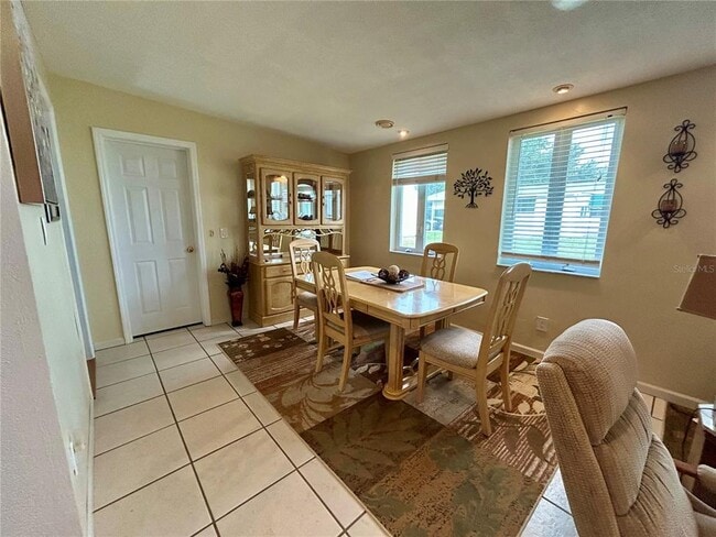 Photo - 245 Cherrywood Dr