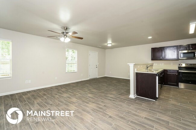 Photo - 2049 Chapel Park Ln