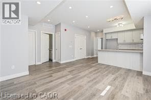 Photo - 161 Ottawa Street S Unit 206
