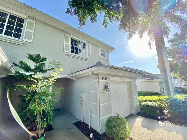 Building Photo - 8151 Pacific Beach Dr Rental