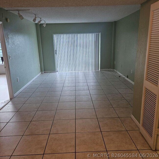 Photo - 4174 Inverrary Dr Unit 603