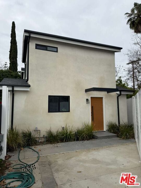 Photo - 5417 Gentry Ave