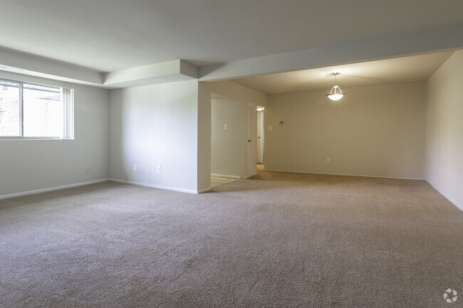 Somerset At Towson - 2 BR, 1 BA - Somerset at Towson Apartments