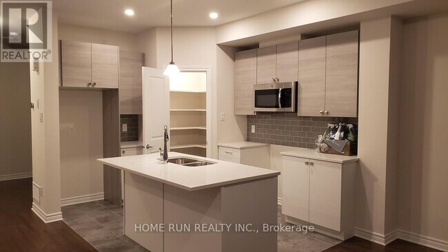 Photo - 1018 Cedar Creek Dr