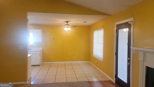 Photo - 445 Westside Dr