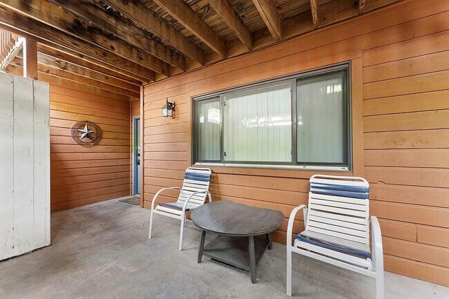 193 Avondale Dr Unit 3