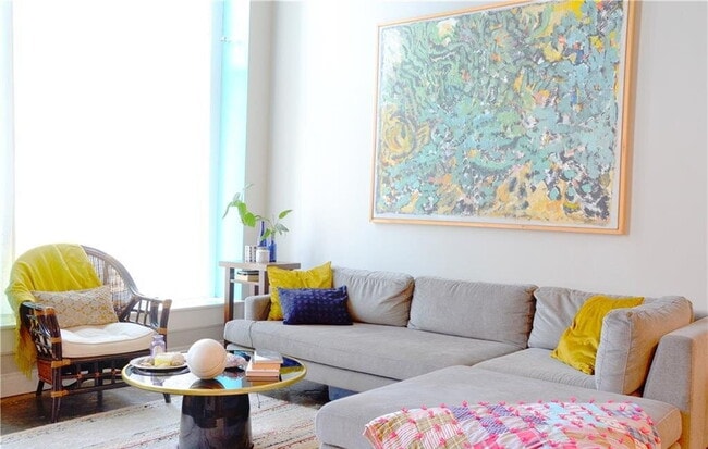 Bright & Spacious Unit with Natural Light