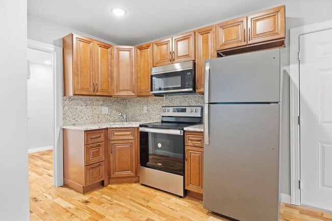 Building Photo - 6942 Torresdale Ave Unit 1