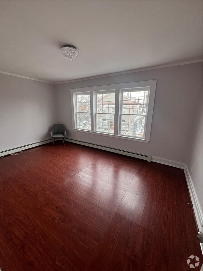 Building Photo - 415 Rockaway Ave Unit #1 Rental