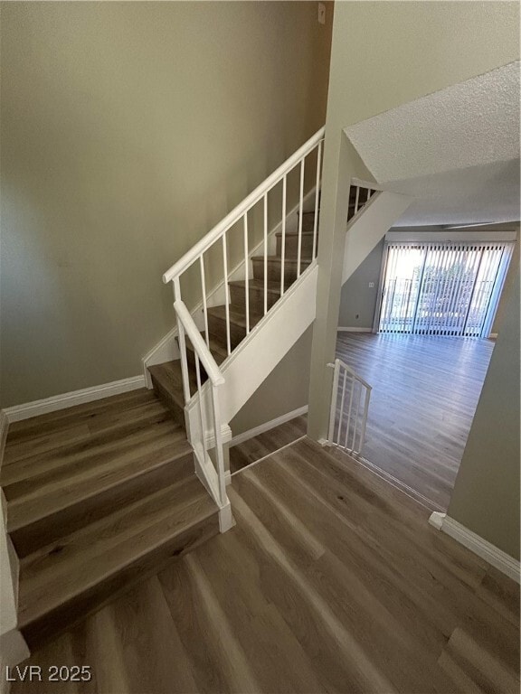 Photo - 1616 Marathon Dr