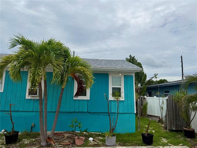 Building Photo - 181 73rd Ave