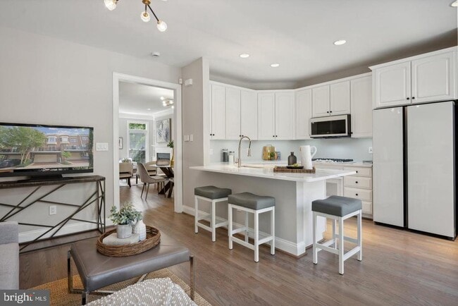 Photo - 1753 22nd St N