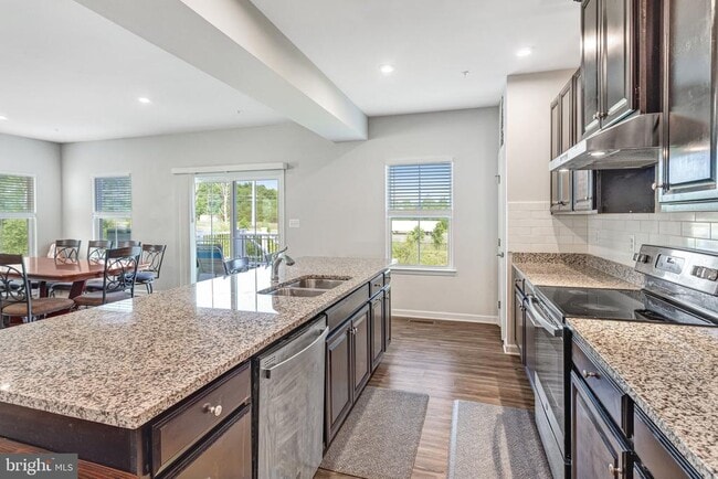 Photo - 11241 Wheeler Ridge Dr