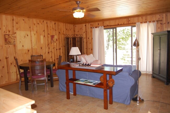 Photo - 1089 Aubrey Turner Rd