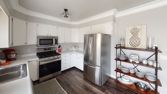 16 Jackson Kitchen - Jackson Pl