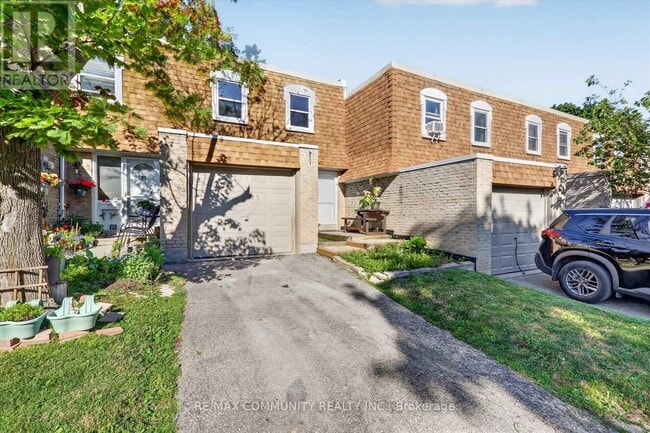 Photo - 850 Huntingwood Dr