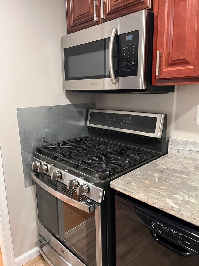 Photo - 3355 Gallows Rd