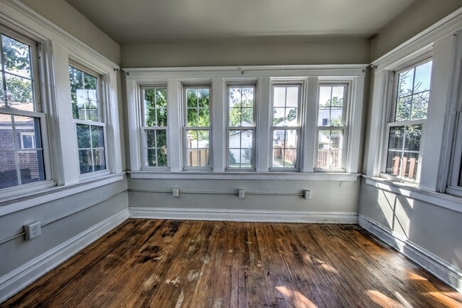 Photo - 5231 S Grand Blvd Apartamento Unidad 1F