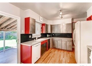 5155 E Atlantic Pl