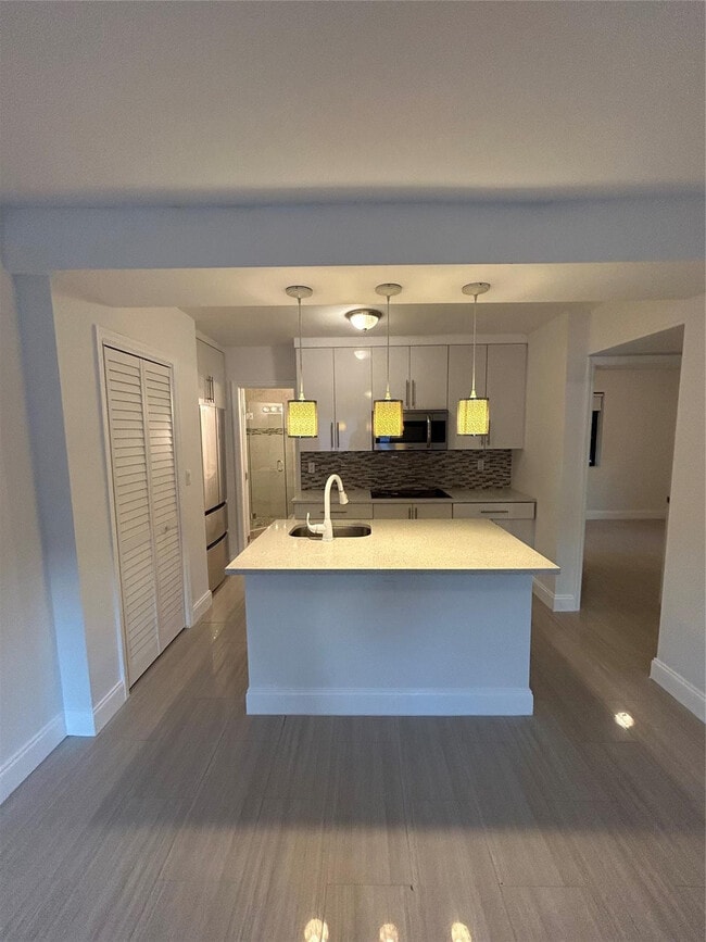 Photo - 914 NE 15th Ave Unit 3