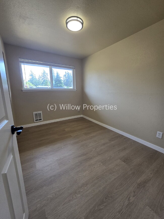 Photo - 2 Bedroom Unit Newly Remodeled