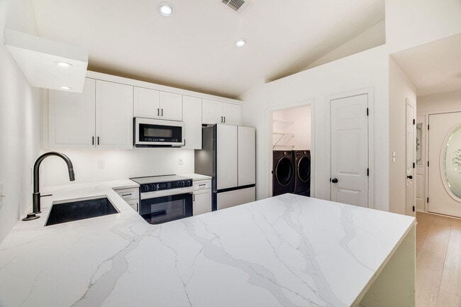 Photo - 145 Bayou Landing Rd