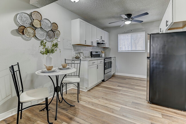 Photo - Westside Station