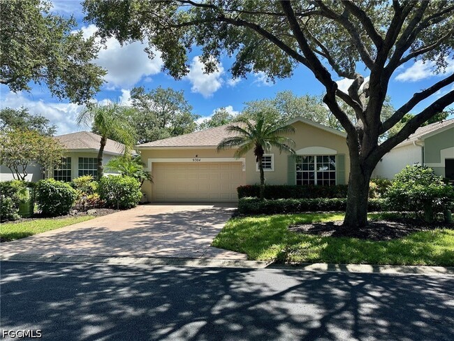9304 Lake Abby Ln