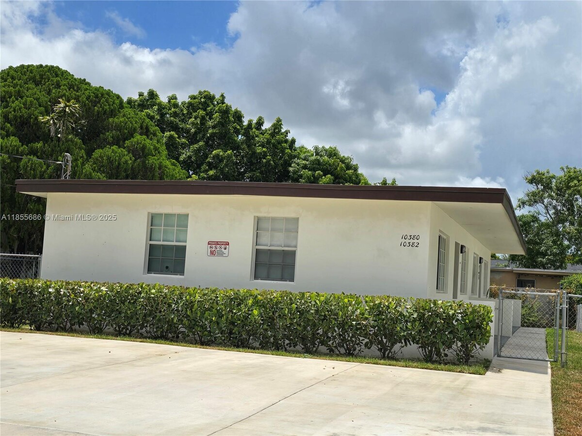 Photo - 10380 SW 173rd St Apartamento Unidad 10380