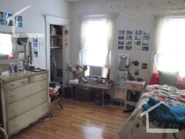 Photo - Large Apartment in Allston Central Location, Gas, Heat, Hot Water Included, Eat-in Kitchen, Laund...