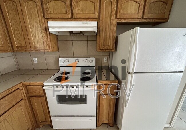 Photo - 813 E Daffodil Ave Unit D