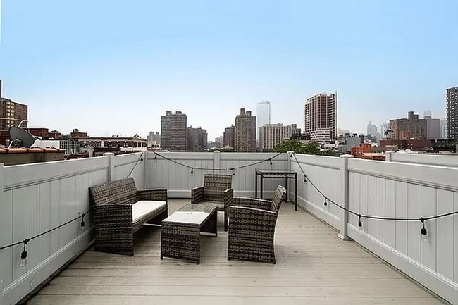 Photo - 290 W 12th St Apartamento Unidad 6A