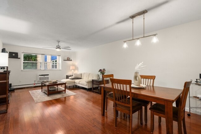 Photo - 5050 Washington St Unit 216