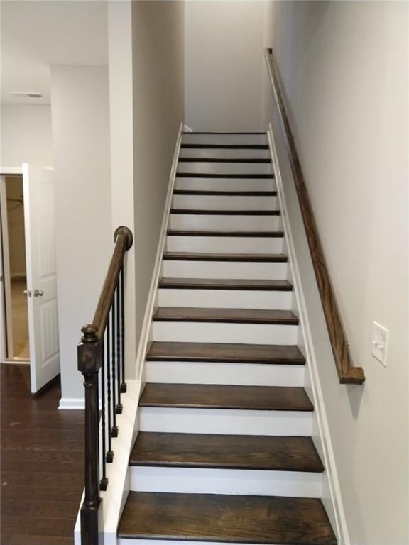 Photo - 523 Headwind Wy