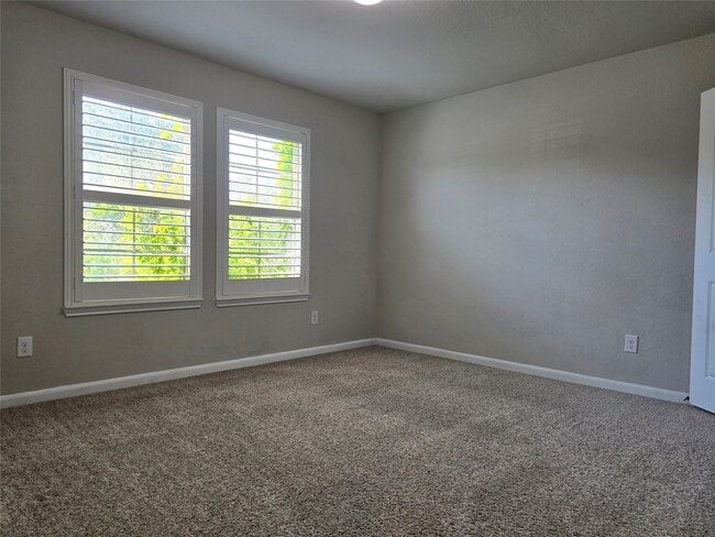 Photo - 18411 Pelham Holw Trl