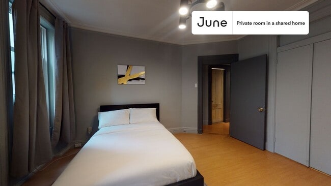 Photo - Room in Shared 4 bed/1 bath home Unidad 2A