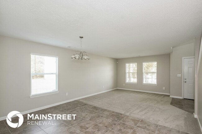 Photo - 520 Abercorn Ct