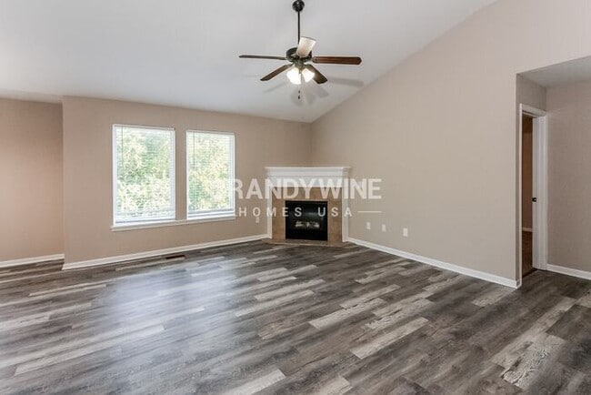 Photo - 12955 NW Oakview Dr