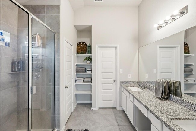 Photo - 14815 Rain Tree Dr