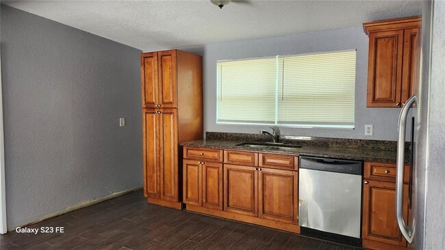 Photo - 4014 W Mango Ave