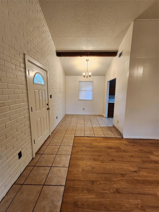 Photo - 6909 Cooper Ln