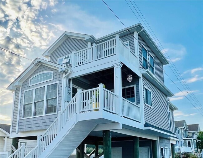 Building Photo - 28 Beach Rd Rental