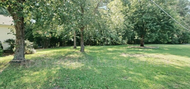 557 N Parker Church Rd