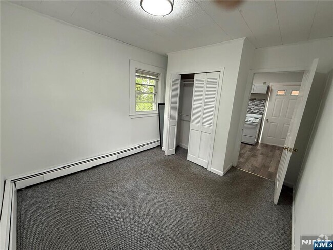Building Photo - 1057 Lafayette Ave Rental