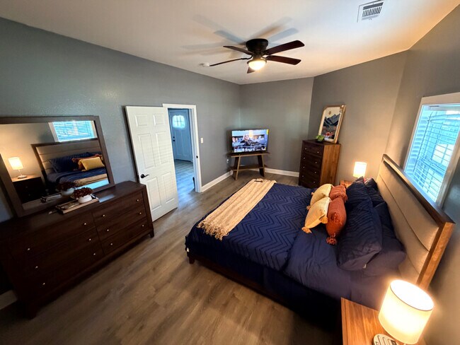 Photo - 910 N Rocheblave St Unit 2437 Dumaine St.